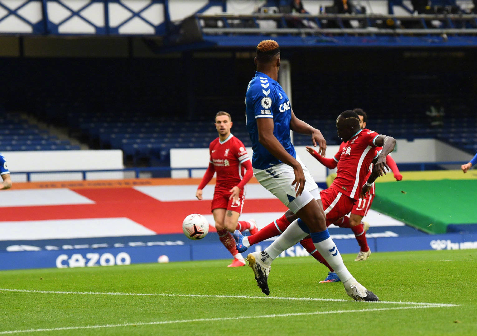 他的表现不 他的表现不